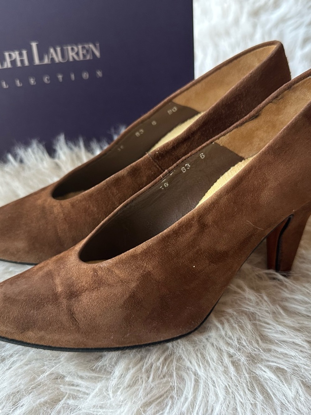 Vintage from 1998 Chestnut Brown Suede Pointed-Toe Pumps size 6 - Picture 12 of 16